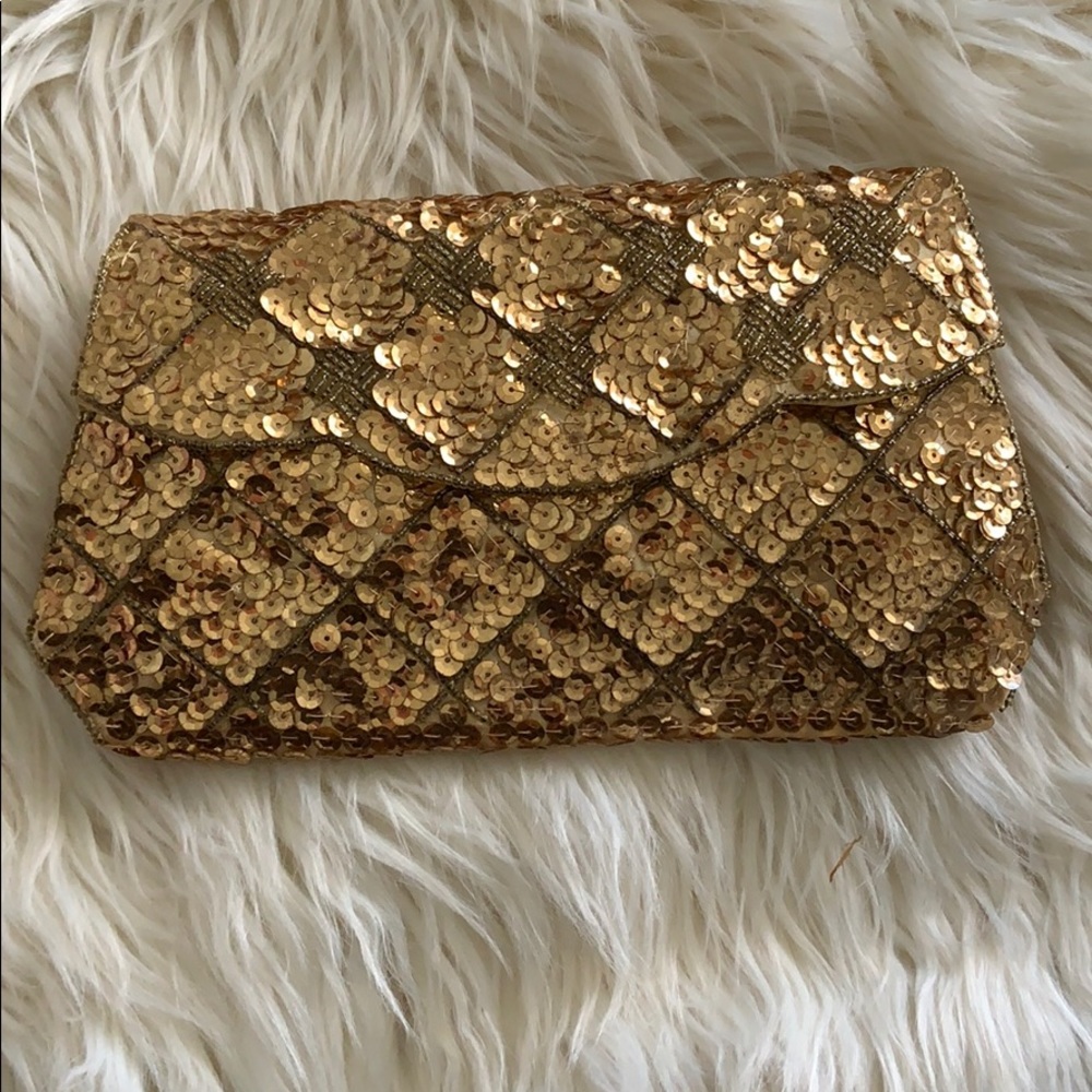 Vintage La Regale Gold Sequin Clutch